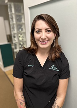 Registered dental Assistant Kierstyn