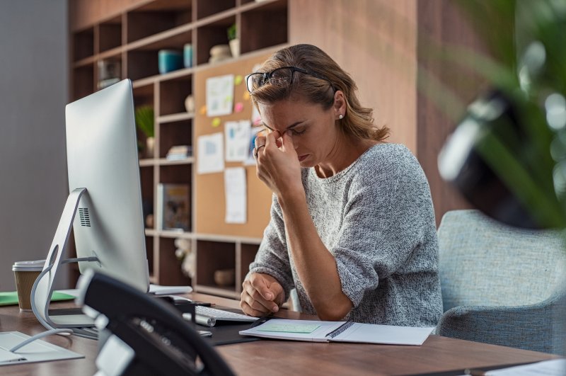 Stressed businesswoman